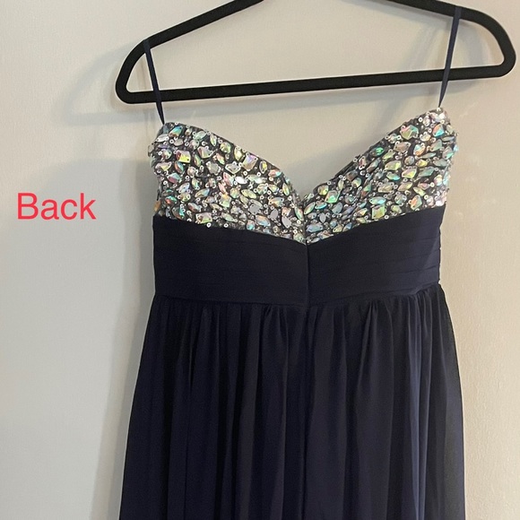 Elegant long with beautiful and colorful rhinestone bustier. Size 14 - Picture 4 of 11